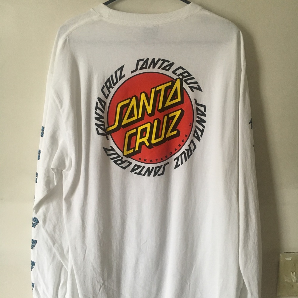 Santa Cruz long sleeve t-shirt.